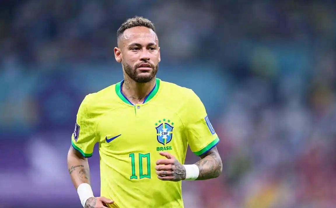 爱游戏体育-内马尔在西班牙队比赛中势不可挡，挺进下一轮引发热议！的简单介绍