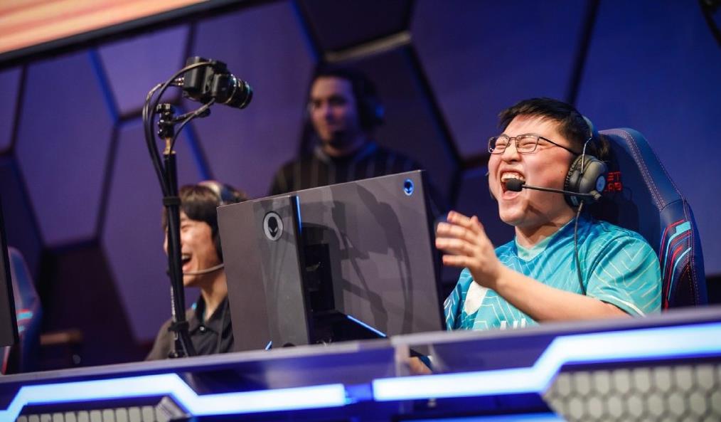 爱游戏-关于Uzi回归赛场，败北首场状态亮眼，利物浦观众沸腾！的信息